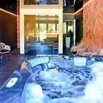 Semesterbostad Luxurious In Zawory With Sauna Zawory (Pomerania)
